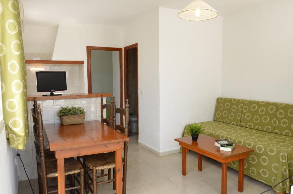 Apartamentos Eugenio La Sabina La Savina  Room photo